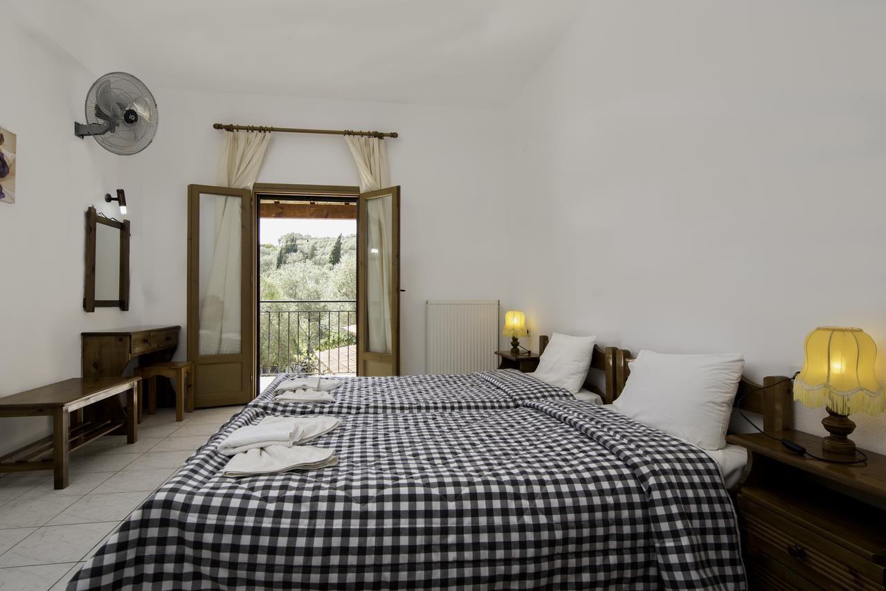 Villa Blue Pearl Agios Georgios Pagon Exterior photo